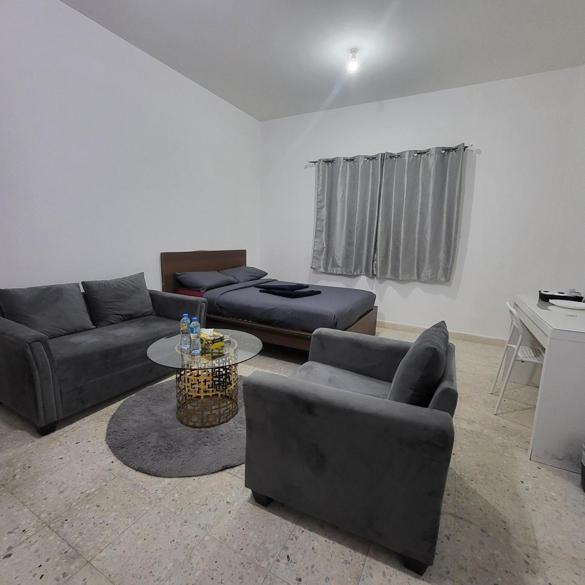 Corniche Full Studio Apartment Abu Dhabi Exterior foto